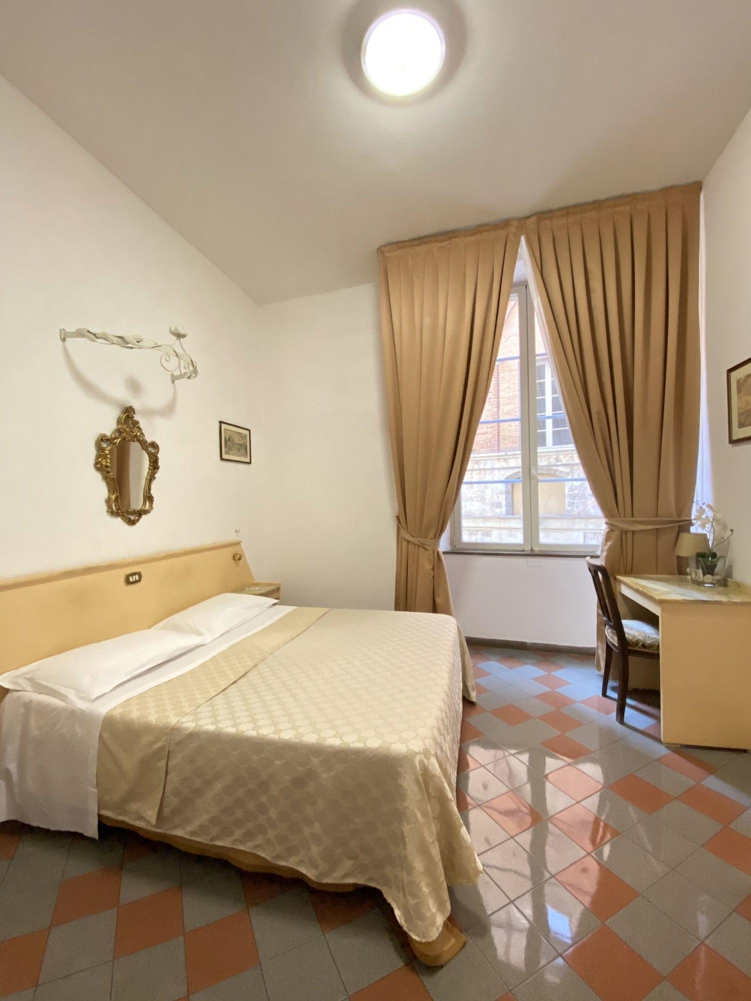 Piccolo Hotel Etruria Siena Exterior foto