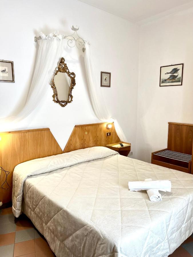 Piccolo Hotel Etruria Siena Exterior foto